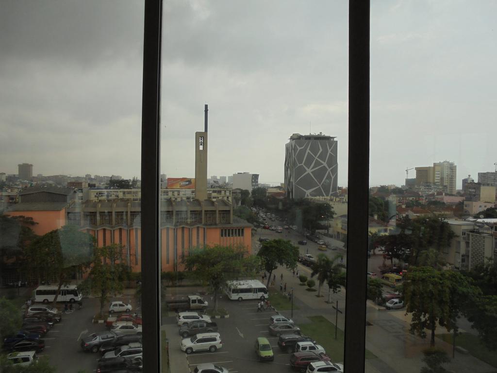 Loanda Hotel Luanda Exterior foto
